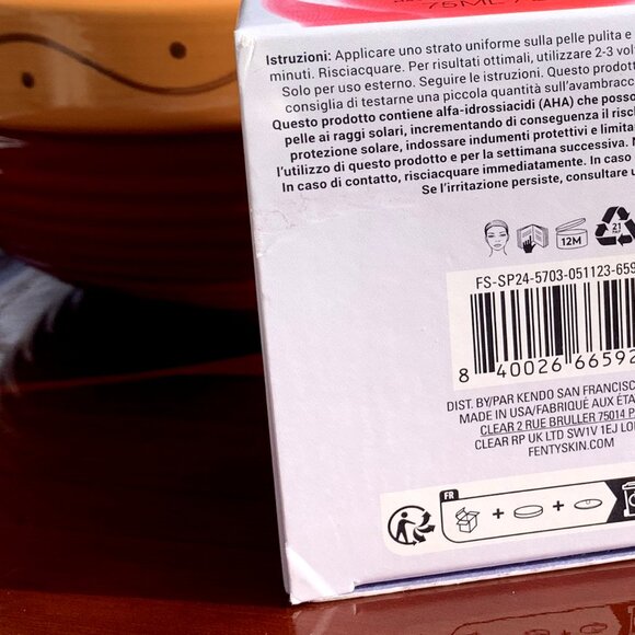 Fenty Beauty by Rihanna Cherry Dub Blah to Bright 5% AHA Face Mask - Picture 13 of 14